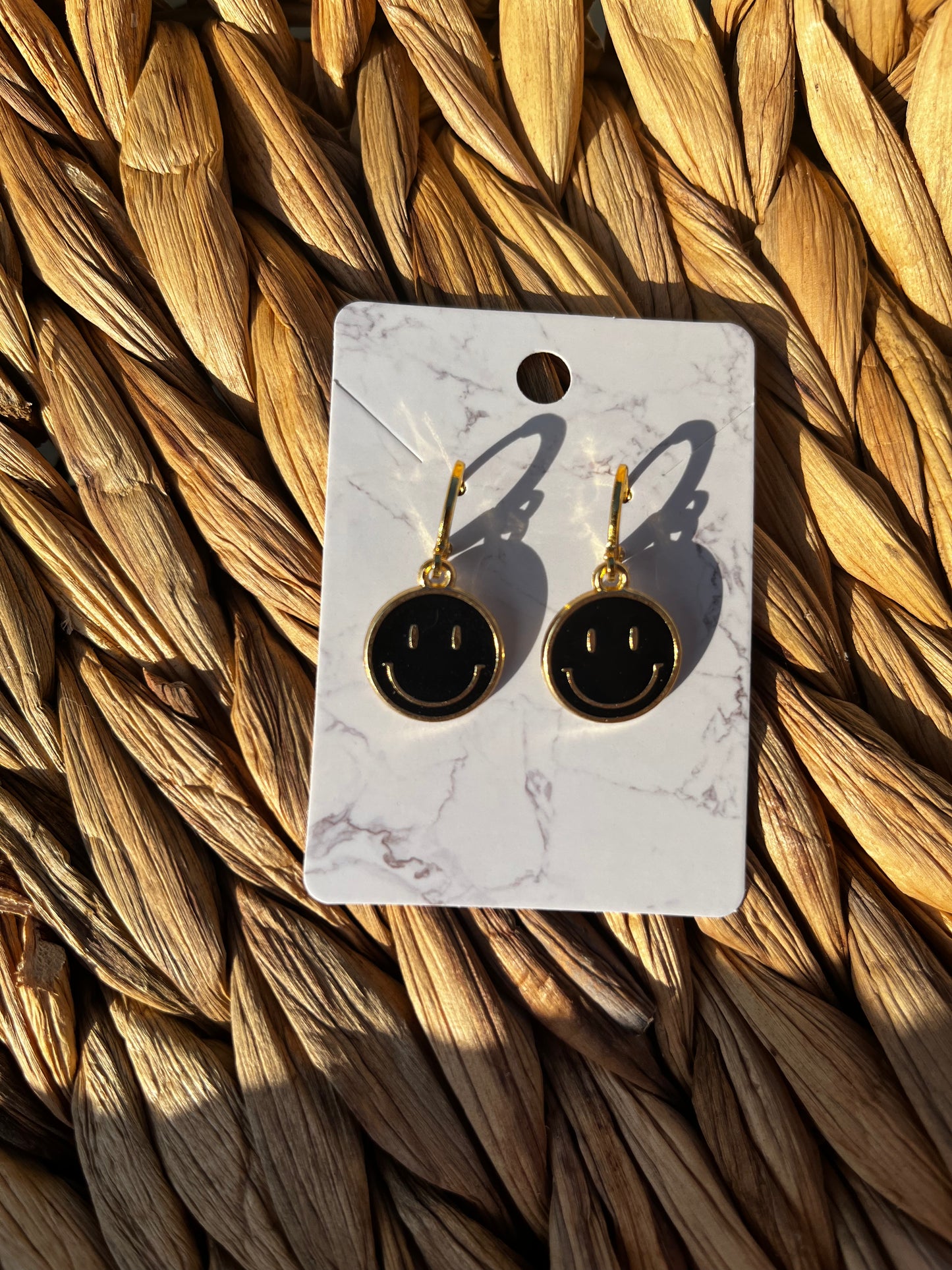 15mm Smiley Face Earrings